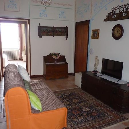 Appartamento Palazzo Del Provveditore Vista Lago Дезенцано-дель-Гарда Екстер'єр фото